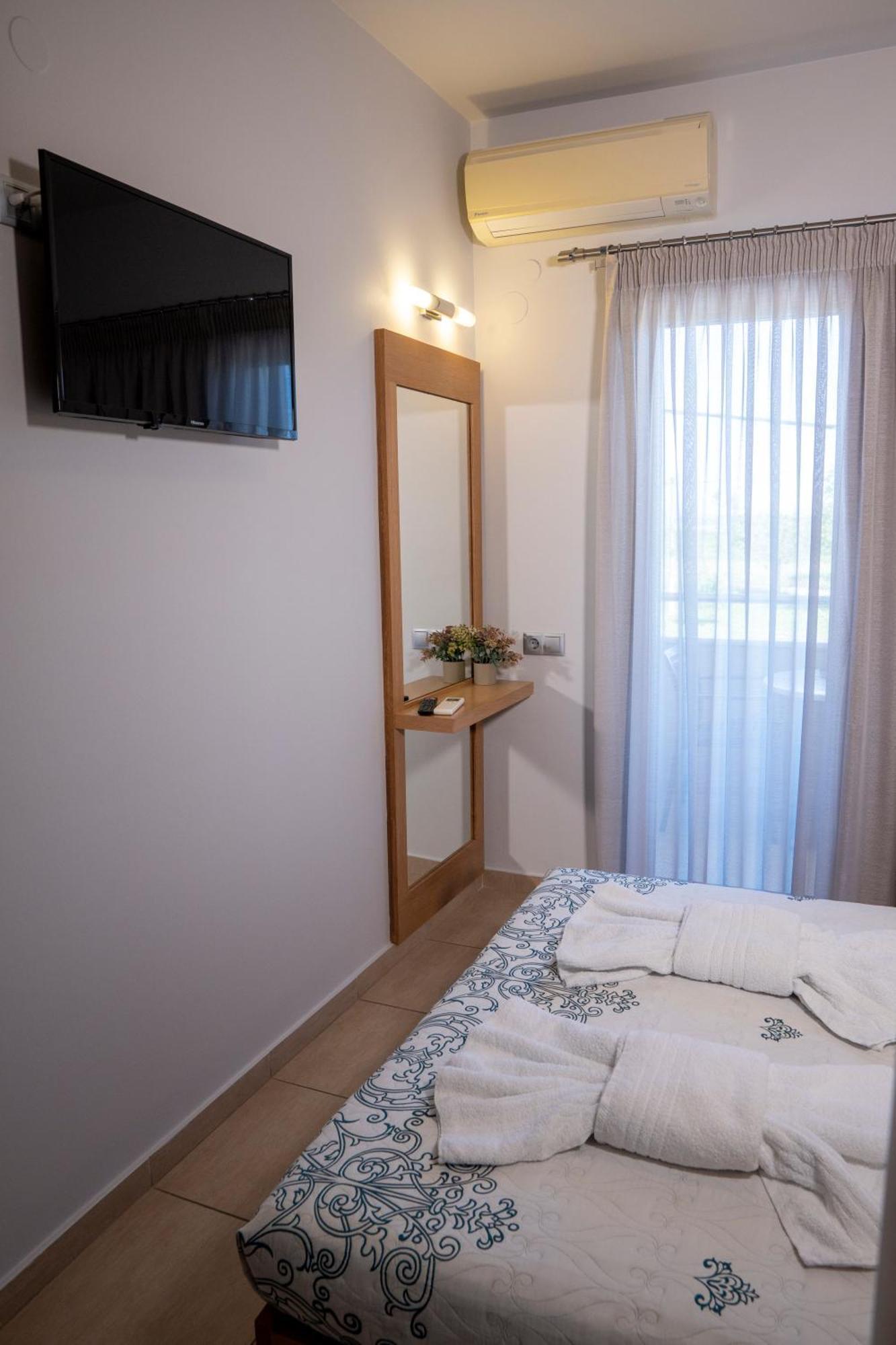 Hotel Epavlis Eleftheriadi Paralia Katerinis Luaran gambar